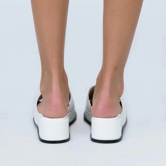 Princess Polly white platform slides - Picture 11 of 13